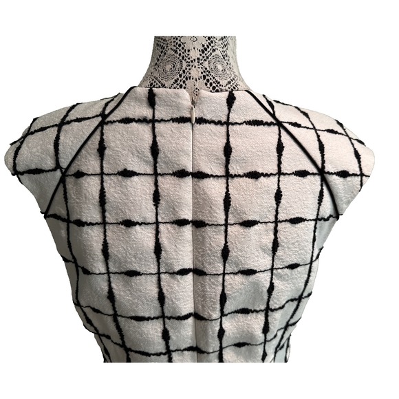 Belle Badgley Mischka Sheath Dress Womens 6 White Black Check Cap Sleeve Office - Picture 3 of 10